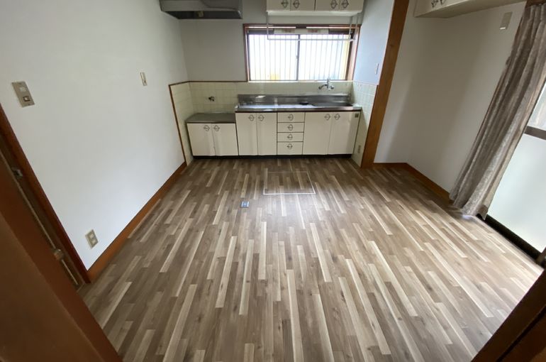 浜松市クロス張替え