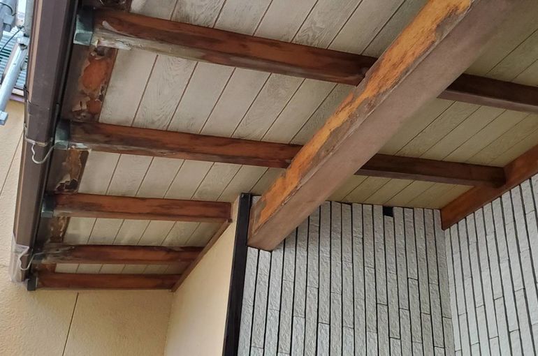 浜松市 玄関ひさし屋根 軒天工事